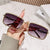 Damen elegante quadratische Sonnenbrille mit luxuriösem Strassrahmen Karnz