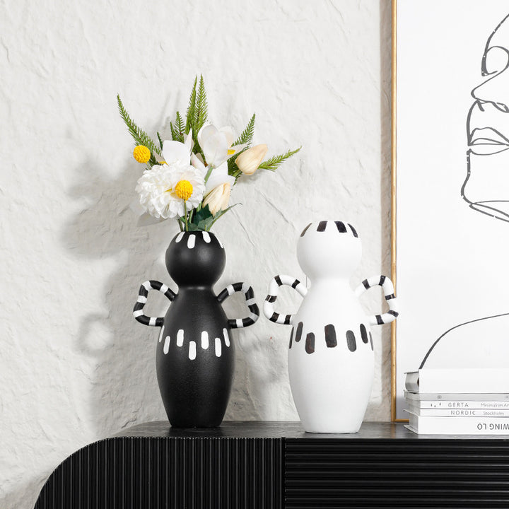 Abstrakte Skulpturale Blumenvasen