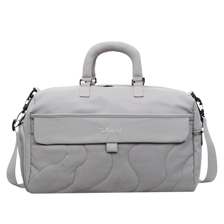 Stylische Reisduffel mit mehreren Taschen