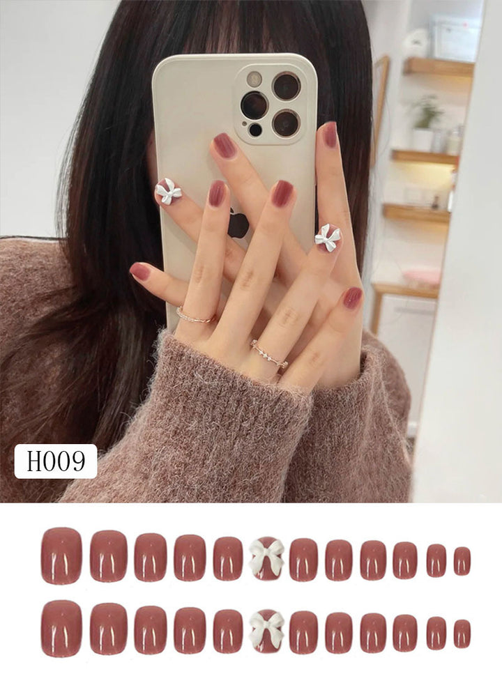 Künstliche Nagelspitzen mit Schleifen-Design Karnz