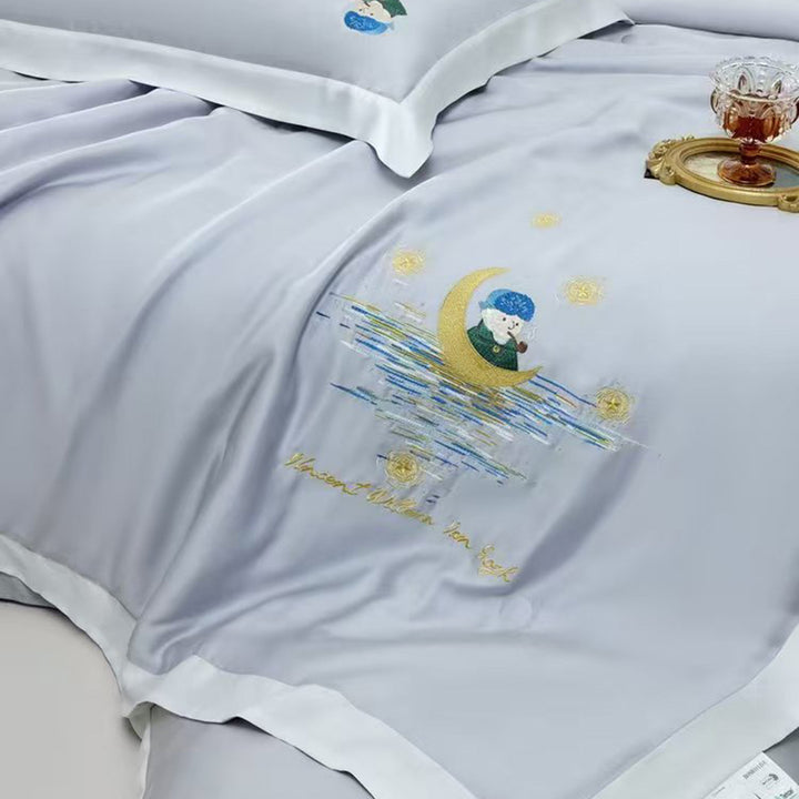Satin-Bettwäsche-Garnitur mit illustrativer Portrait-Stickerei und feiner Satinkante