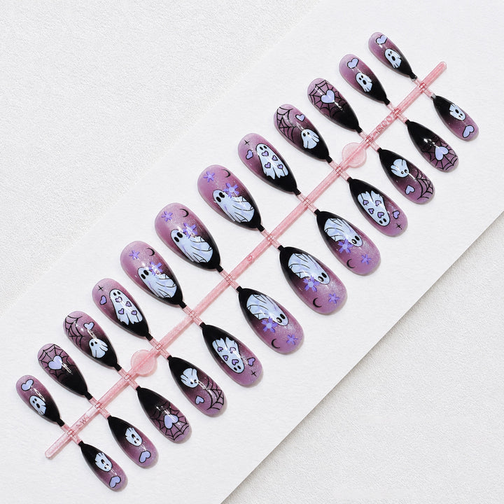Kreative Nagelkunst Karnz