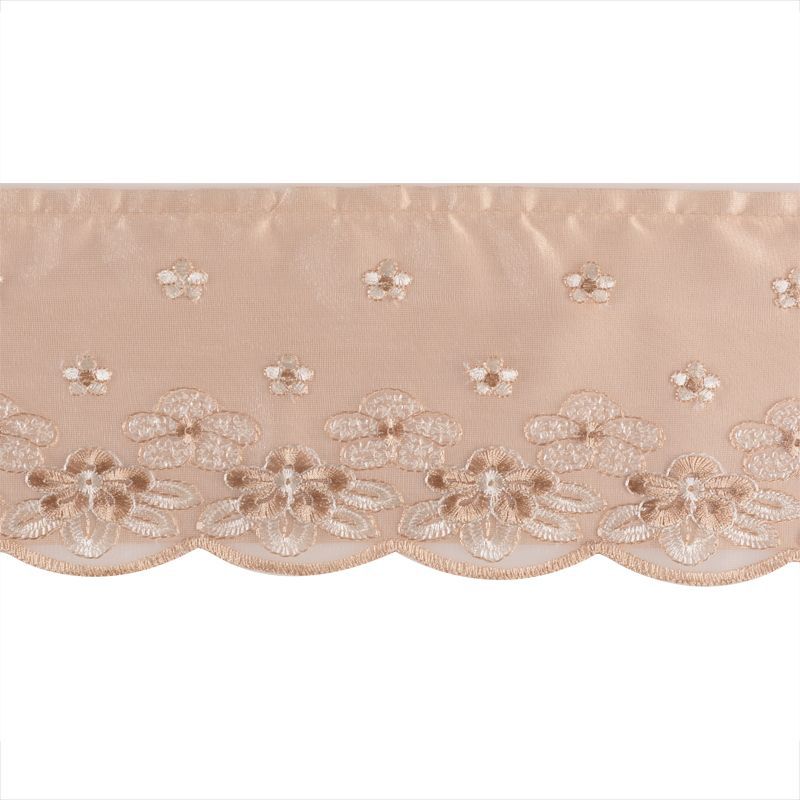Elegante und Verspielte Spitzenbluse Karnz