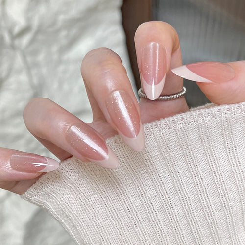 Elegante Stiletto Press-On Nägel mit Glitzer-Spitzen-Finish Karnz