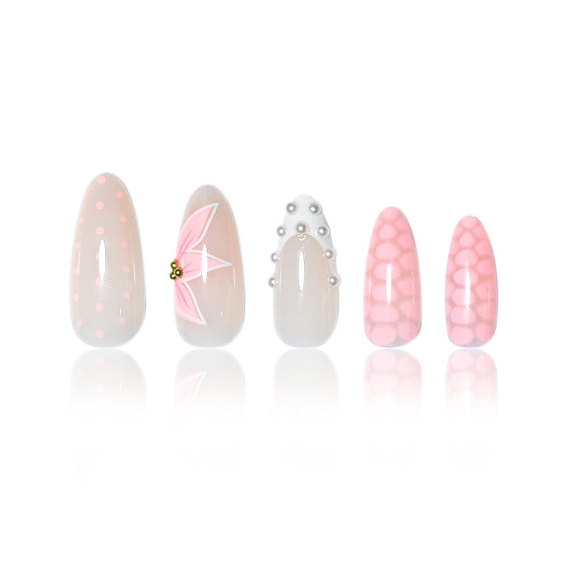Elegantes Press-On-Nagelkunstset mit einzigartigen Designs Karnz