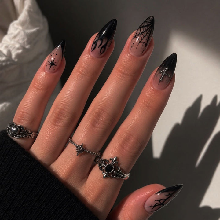 Gothic Themed Press-On Nail Set Karnz