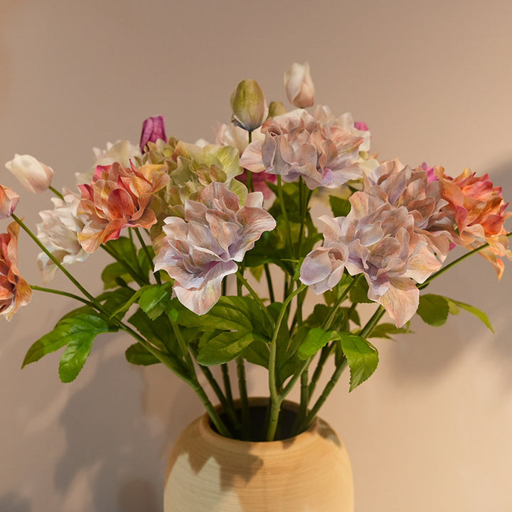 Edle Kunstblume Karnz