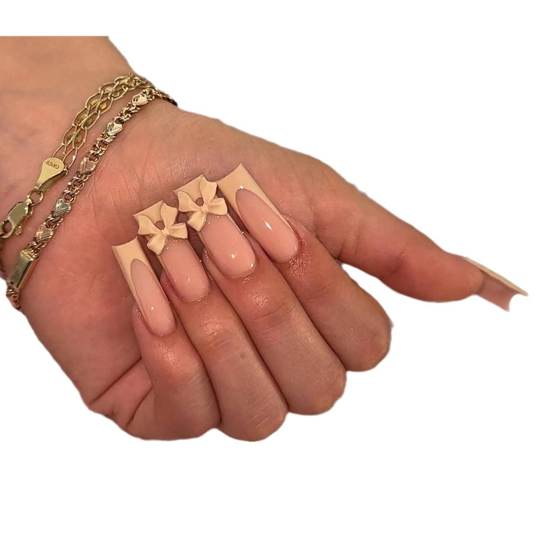 Dekorative Schleifenakzent Acryl-Nagelerweiterungen