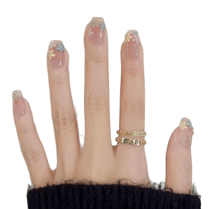 Florale Nagelkunst Extensions