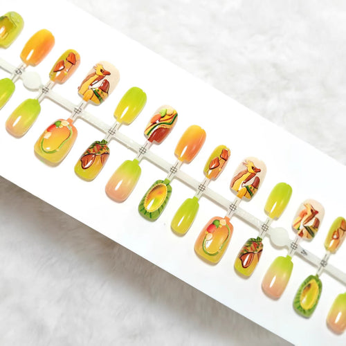 Kreative Nail Art Kunstnägel Karnz
