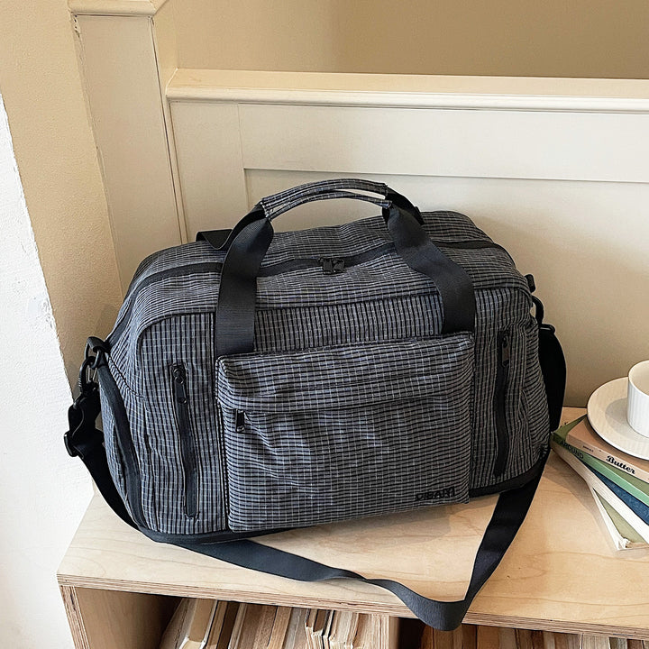 Vielseitige Reise Fitness Wochenendtasche Karnz