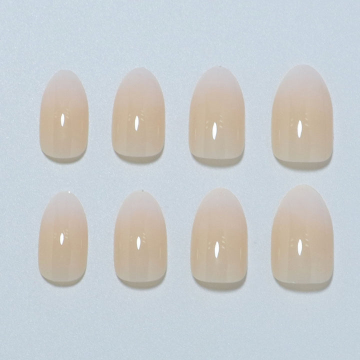 Elegante mandelförmige Press-On-Nagelset Karnz