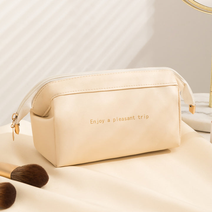 Reisefreundlicher Makeup Beutel Karnz