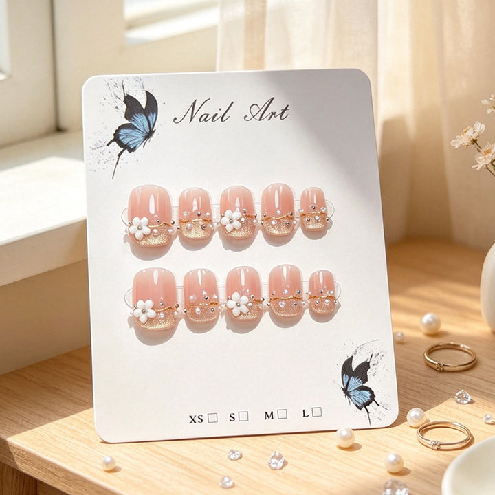Dekoratives Floral-Nagelkunst-Set Karnz