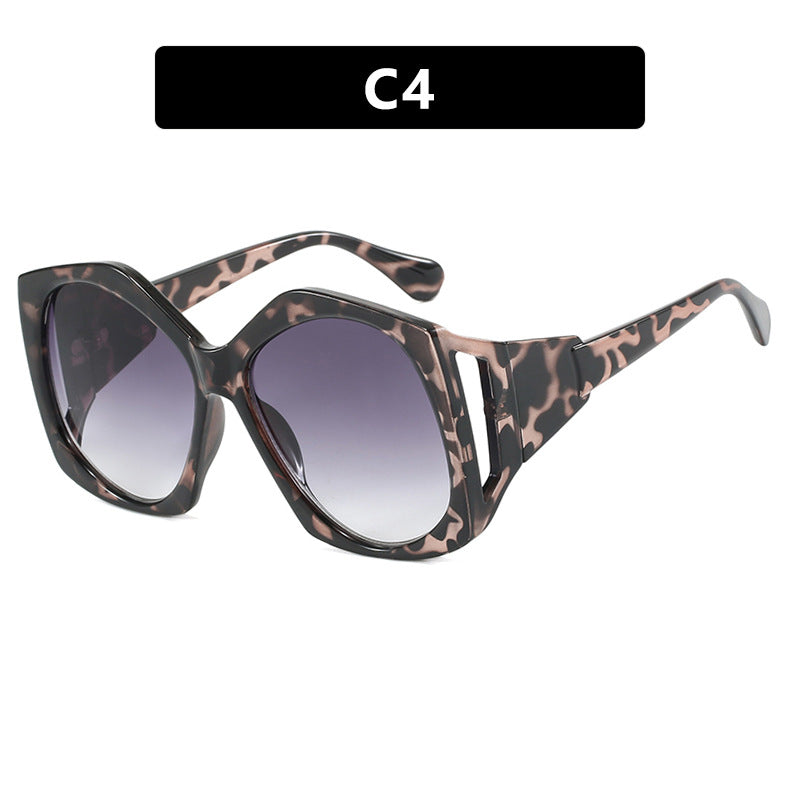 Damen oversized Sonnenbrille mit futuristischem Design Karnz