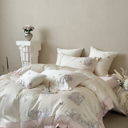 Luxuriöses Satin-Bettwäscheset mit floraler Stickerei