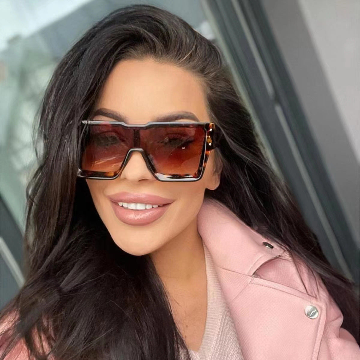 Damen statement Sonnenbrille mit breitem Rahmen und UV-Schutz Karnz