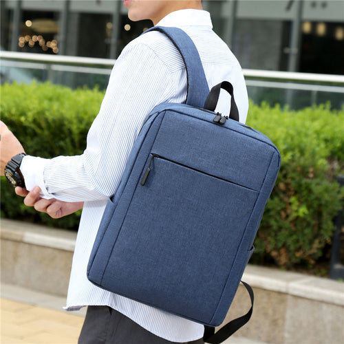 Moderner multifunktionaler Rucksack Karnz