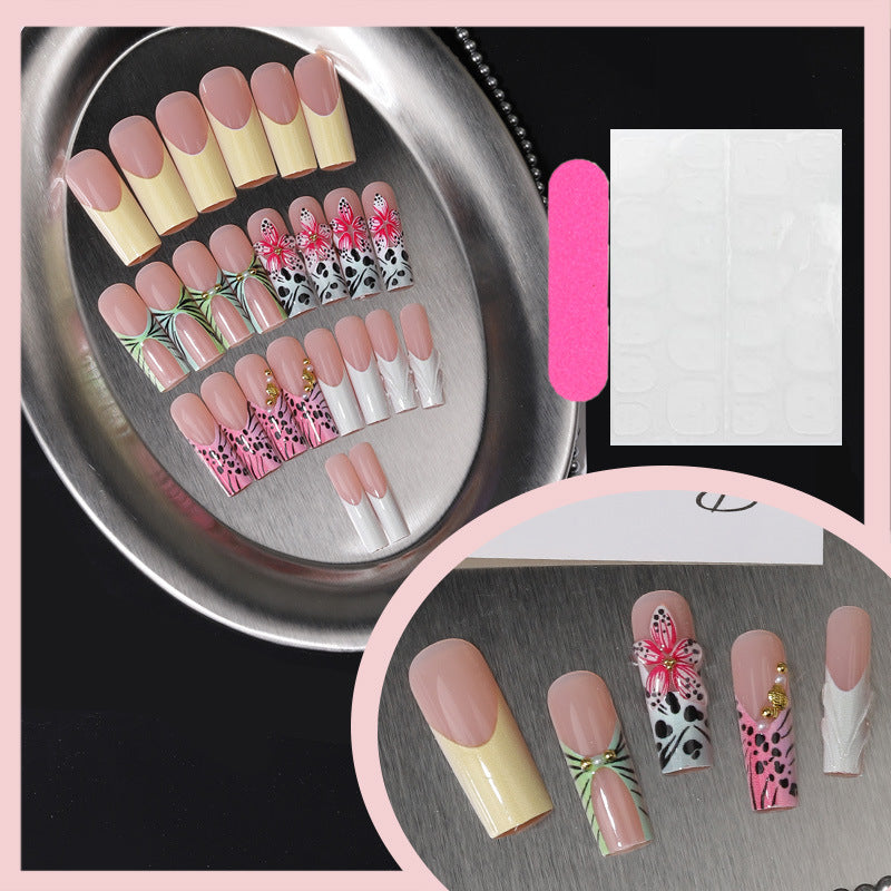 Künstlerische florale Nagelspitzen-Kollektion Karnz
