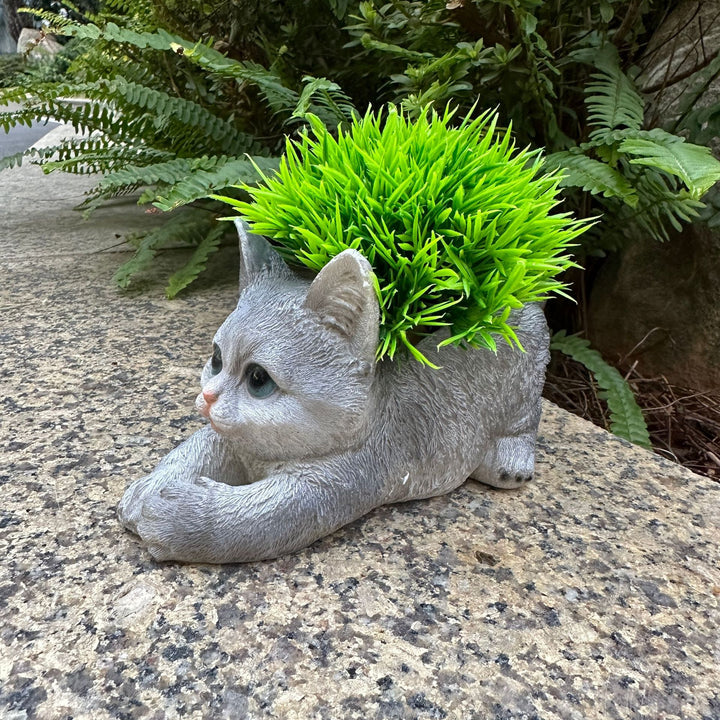 Dekorative Katze mit Pflanzenübertopf Karnz