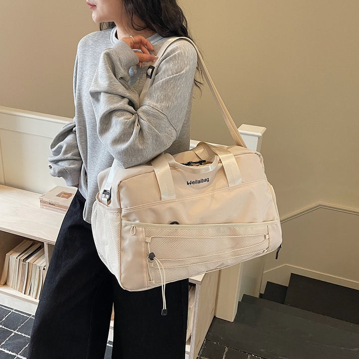 Vielseitige Reisetasche mit mehreren Fächern Karnz