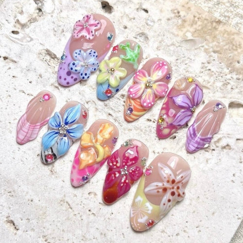Kreative florale veredelte Press-On Nagel Kollektion Karnz