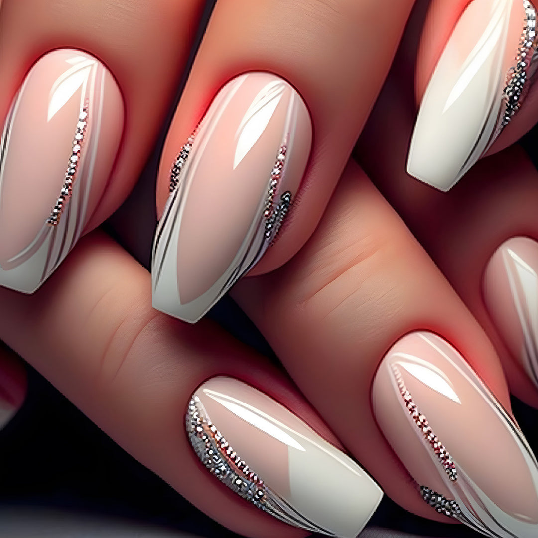 Elegante Stiletto Press-On Nägel mit Kristallakzenten Karnz