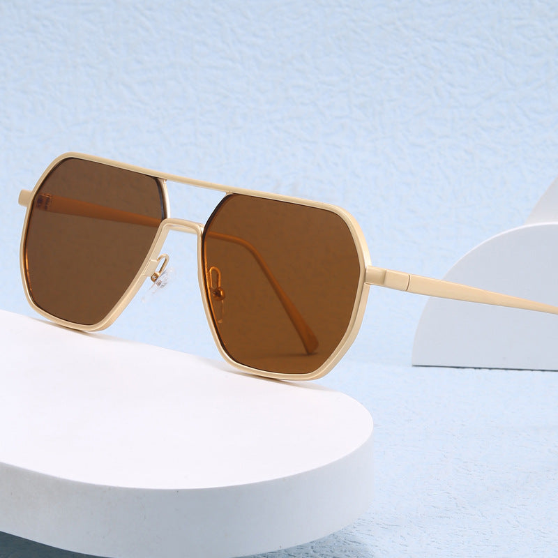 Damen trendige Sonnenbrille mit modernem Geometrie-Rahmen Karnz