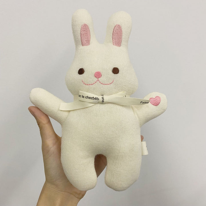 Weiche Leinenhase Puppe Paar mit abnehmbaren vintage-inspirierten Outfits
