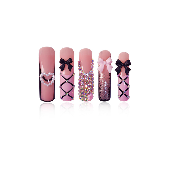 Luxus Nail Art Set mit Strass- und Schleifenakzenten Karnz
