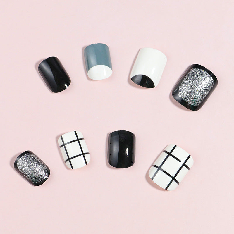 Künstlerisches Press-On-Nagelset mit modernen geometrischen Designs Karnz