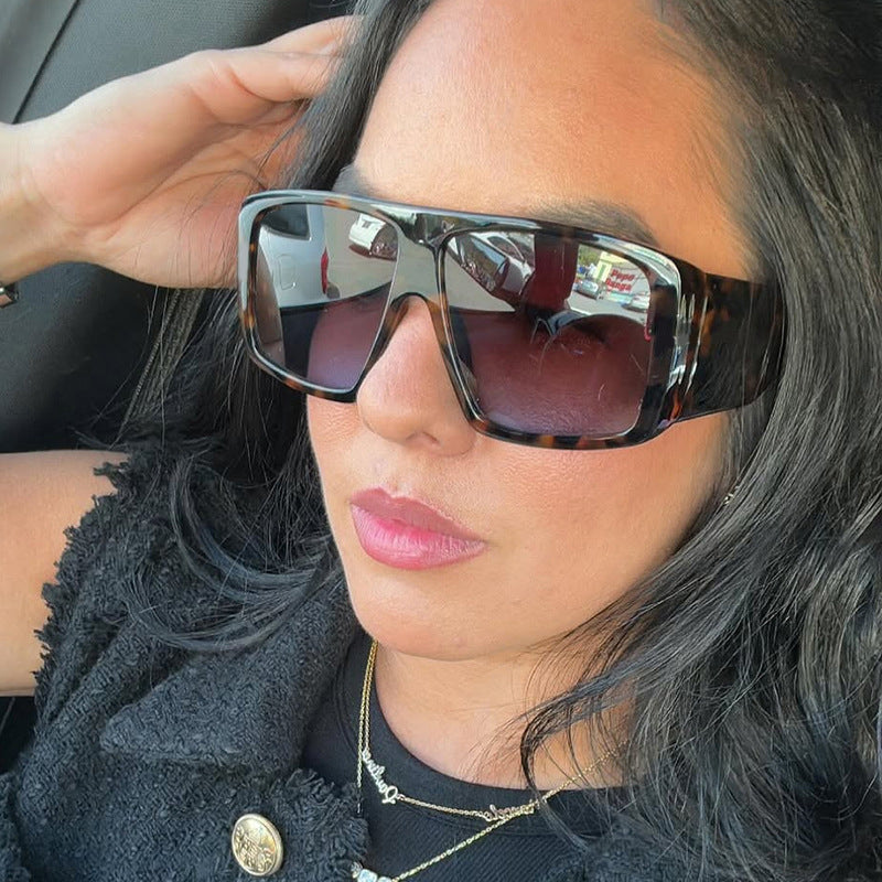 Damen modische rechteckige Brille Karnz