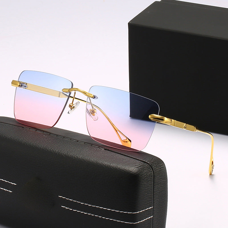 Damen modische quadratische Sonnenbrille mit luxuriösen Metall-Akzenten Karnz