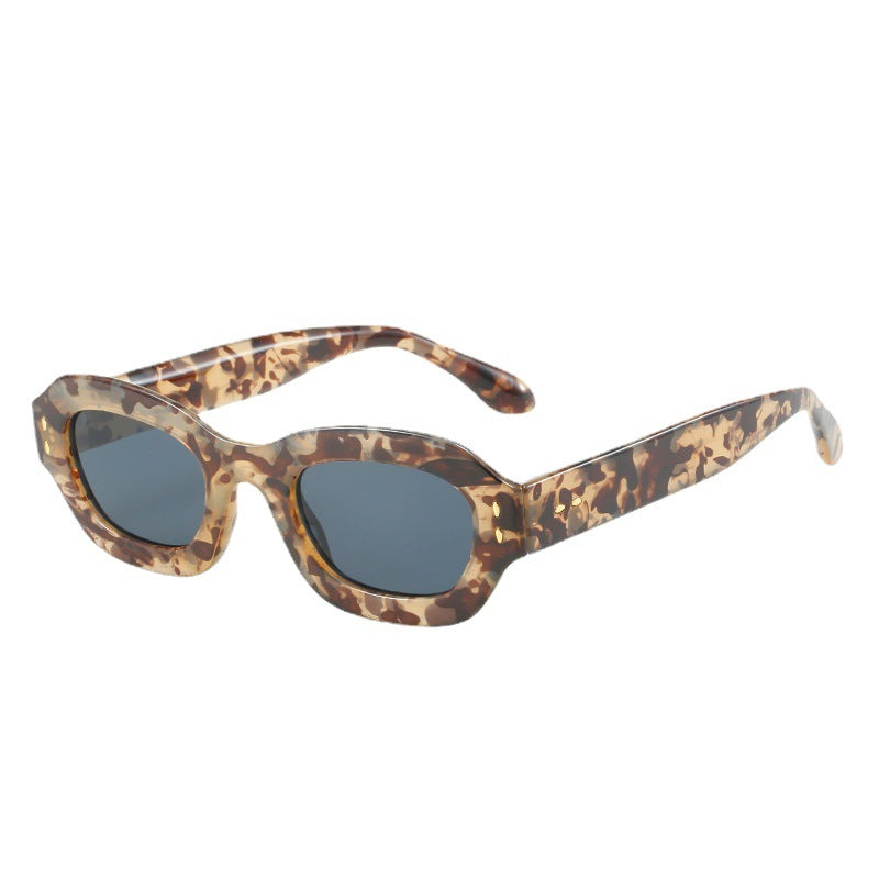Damen Modische Sonnenbrille im Retro-Stil mit weitem Rahmen Karnz