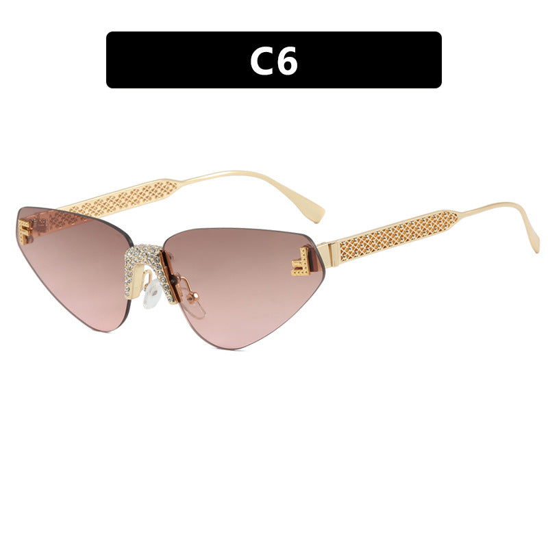 Damen Designer Katzenaugen-Sonnenbrille mit funkelndem Strass-Besatz Karnz