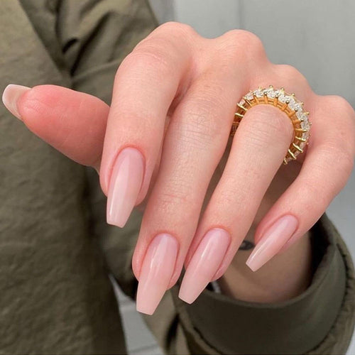 Künstliche Nagelverlängerung Im Eleganten Design Karnz