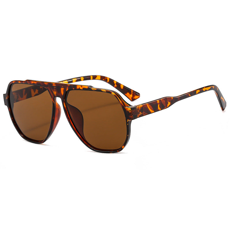 Damen Sportliche Sonnenbrille im angesagten Shield-Design Karnz