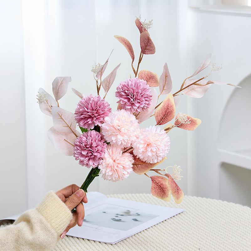 Künstliches Blumenbouquet Arrangement mit Eukalyptus