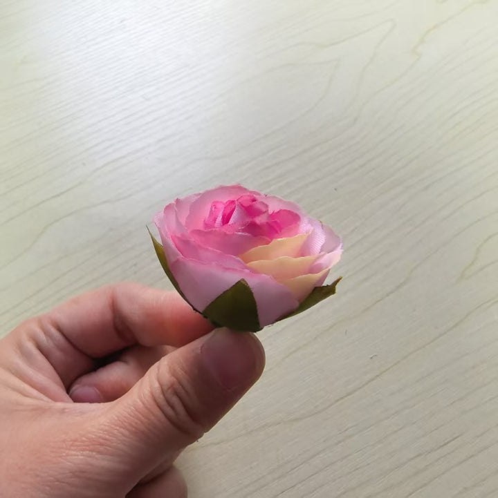 Dekorative Stoffblume