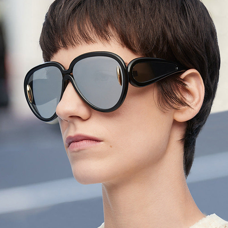 Damen extravagante Sonnenbrille im kreativen Design Karnz