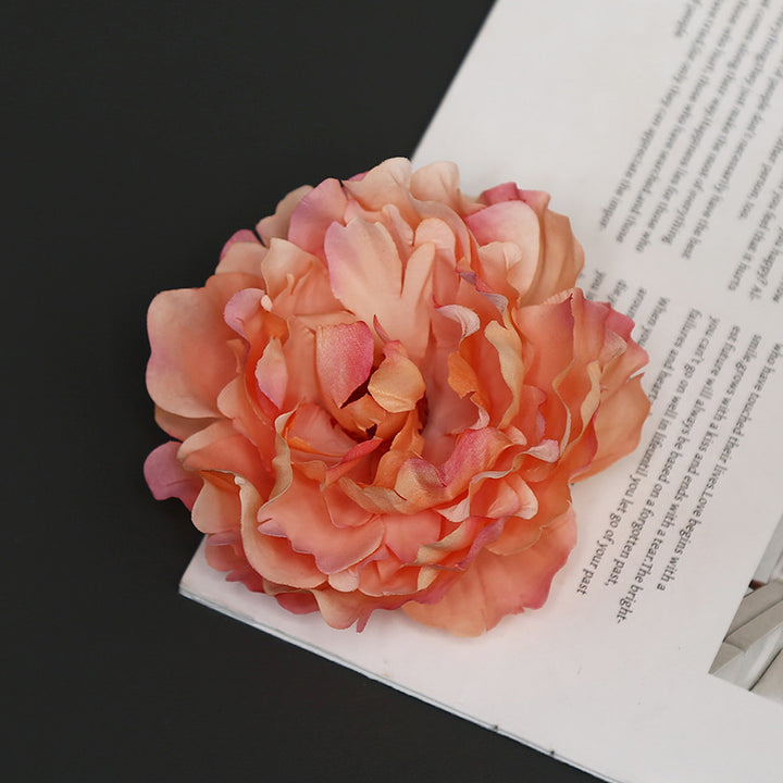 Dekorative Stoff Blumenbrosche