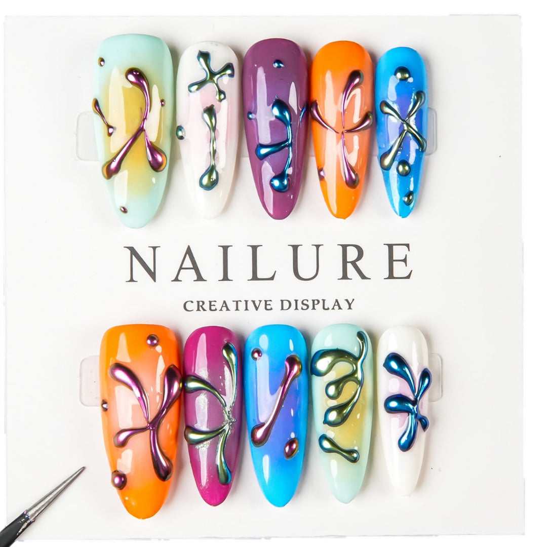 Künstlerisches Press-On Nagelset mit einzigartigem Design