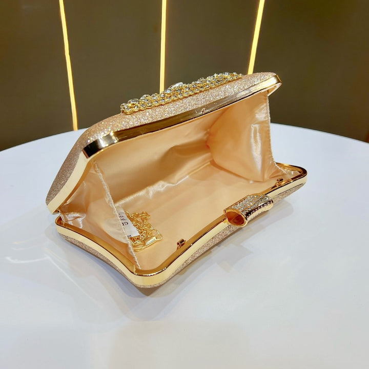 Glamouröse Strass-besetzte Abendtasche