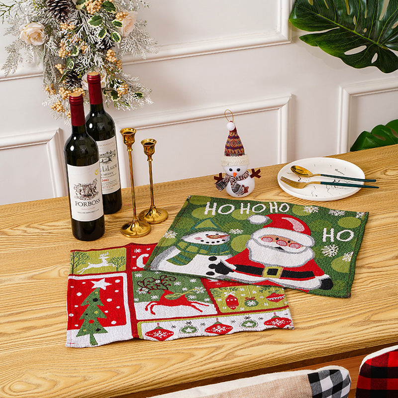 Festliche Tischdecke mit Weihnachtsmotiven Karnz