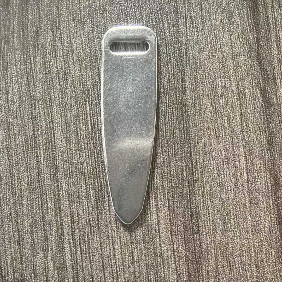 Metallischer Schuhanzieher Karnz