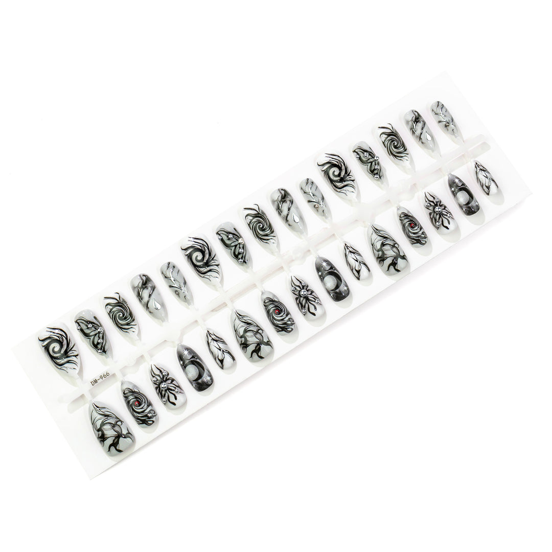 Künstlerisches manuelles Press-On-Nagelset 1790738840