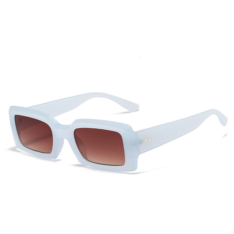 Übergroße geometrische Sonnenbrille mit verlaufenden Gläsern Karnz