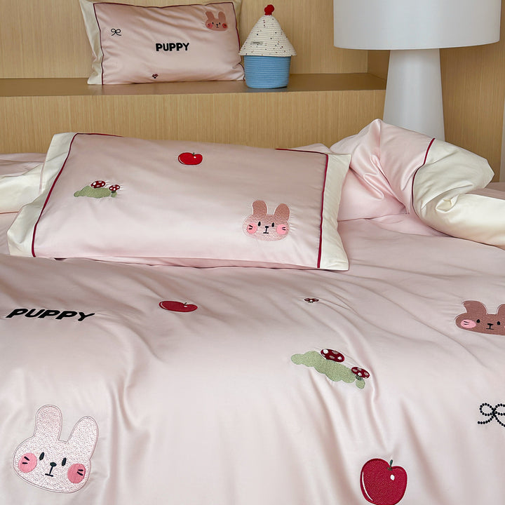 Kariertes Baumwoll-Bettbezug-Set mit applizierten Hunde‑Silhouetten und weichem Perkal