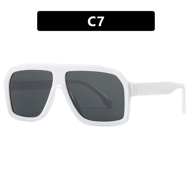 Damen große quadratische Sonnenbrille im modernen Design mit robustem Rahmen Karnz