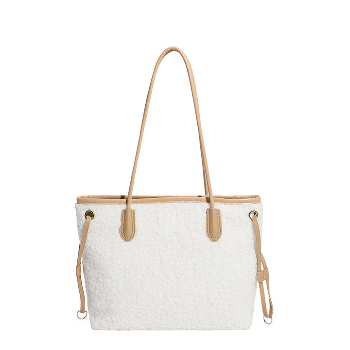 Oversized Faux Fur Tragetasche Karnz